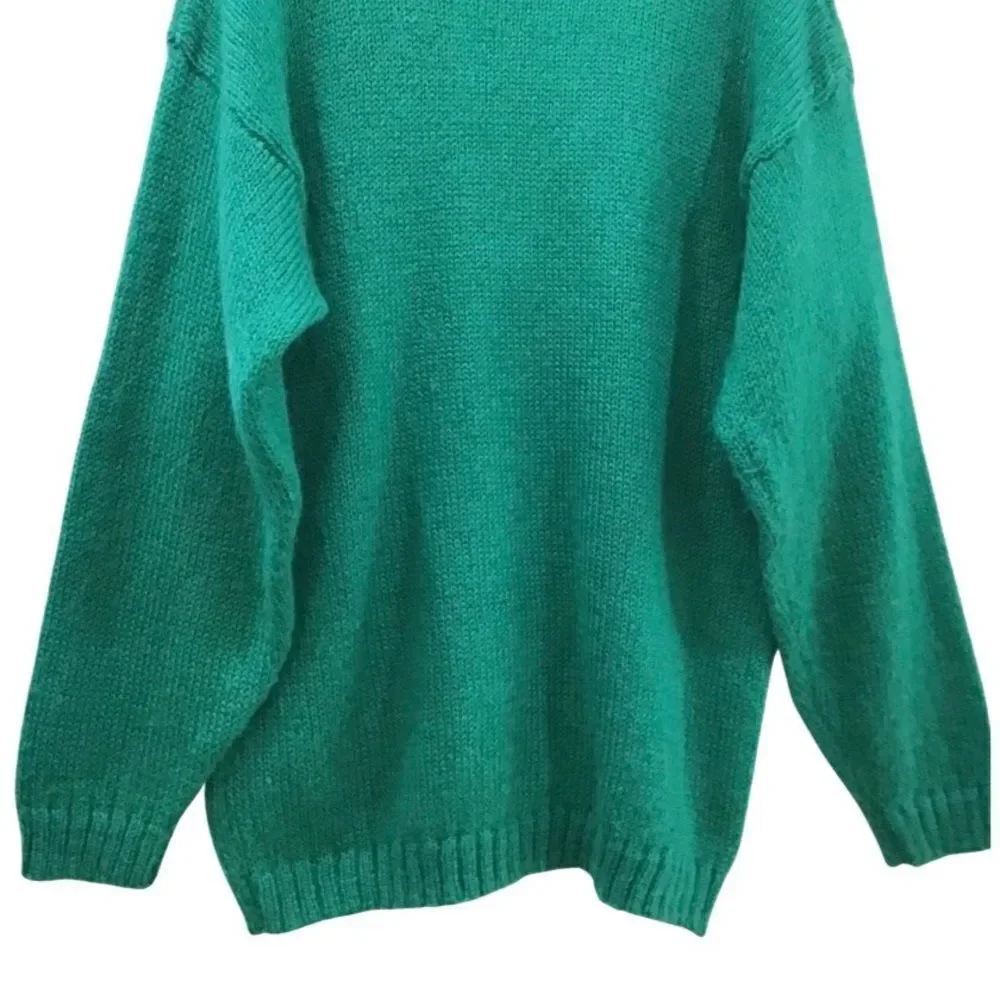 beautiful green